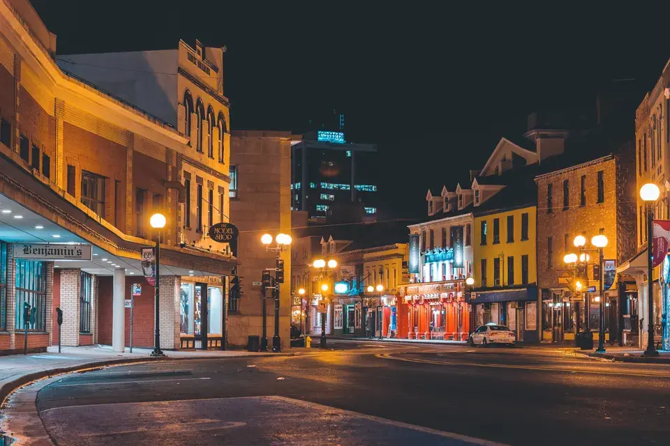 Explore Medina While We Handle Your Vehicle in Medina